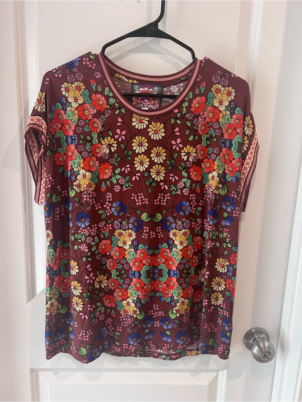 Johnny Was Teaberry Relaxed Tee Size Medium